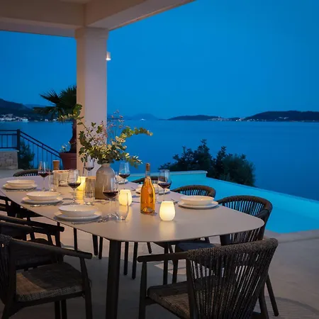 Villa Maris Peljesac - Adriatic Luxury *