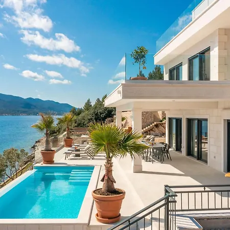 Maris Peljesac - Adriatic Luxury Villa